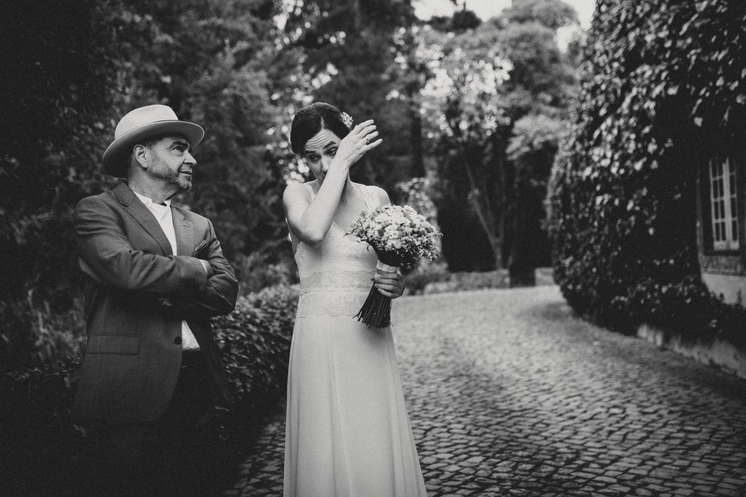 bride and her father fighting tears before ceremony at quinta do hespanhol portugal